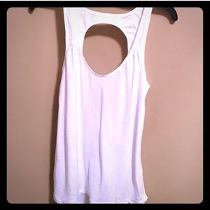 Lululemon tank with keyhole back
